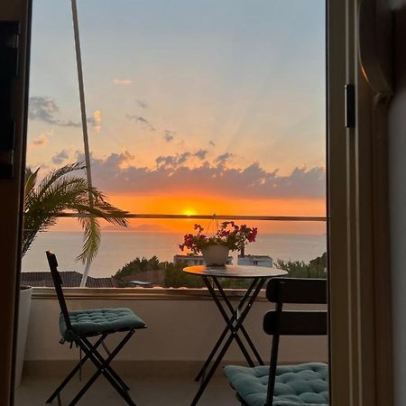 Sunny Breeze Apartment Vlorë Eksteriør bilde